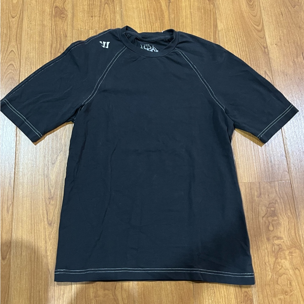 Warrior Black Graphic Tee Shirt Adult Small. Unisex.